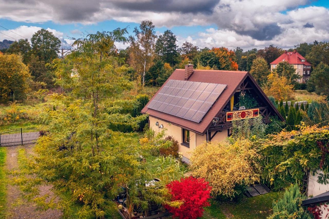 Smyrkowy Dom Z Kominkiem Z Goraca Balia Kolo Karpacza Janowice Wielkie Extérieur photo